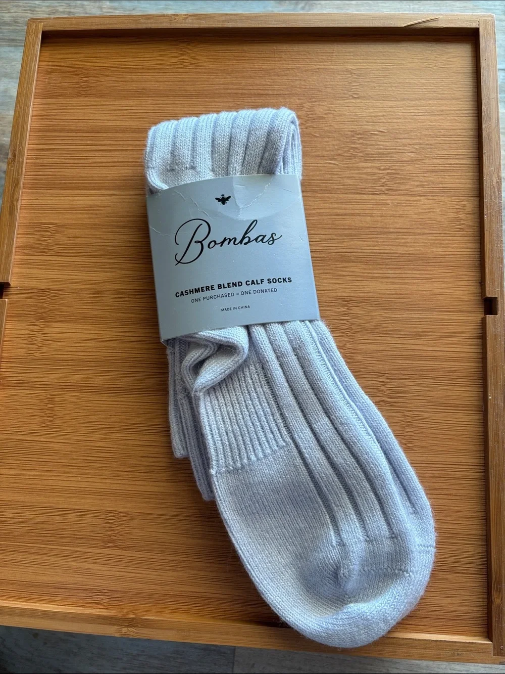 Bombas  Unisex Cashmere Blend Calf Socks - Light Blue